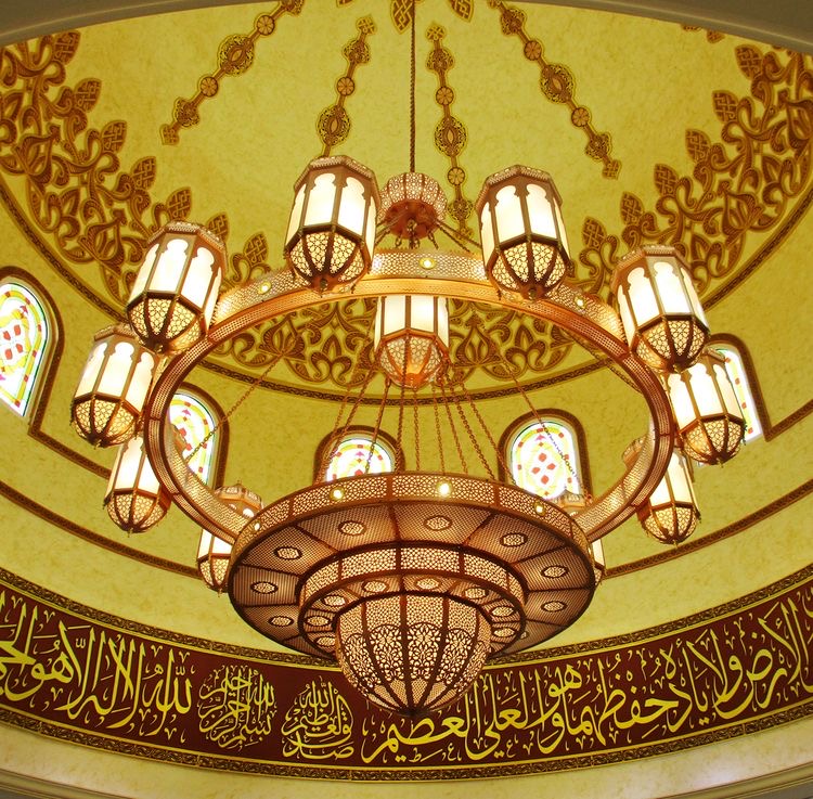 pengrajin lampu masjid nabawi